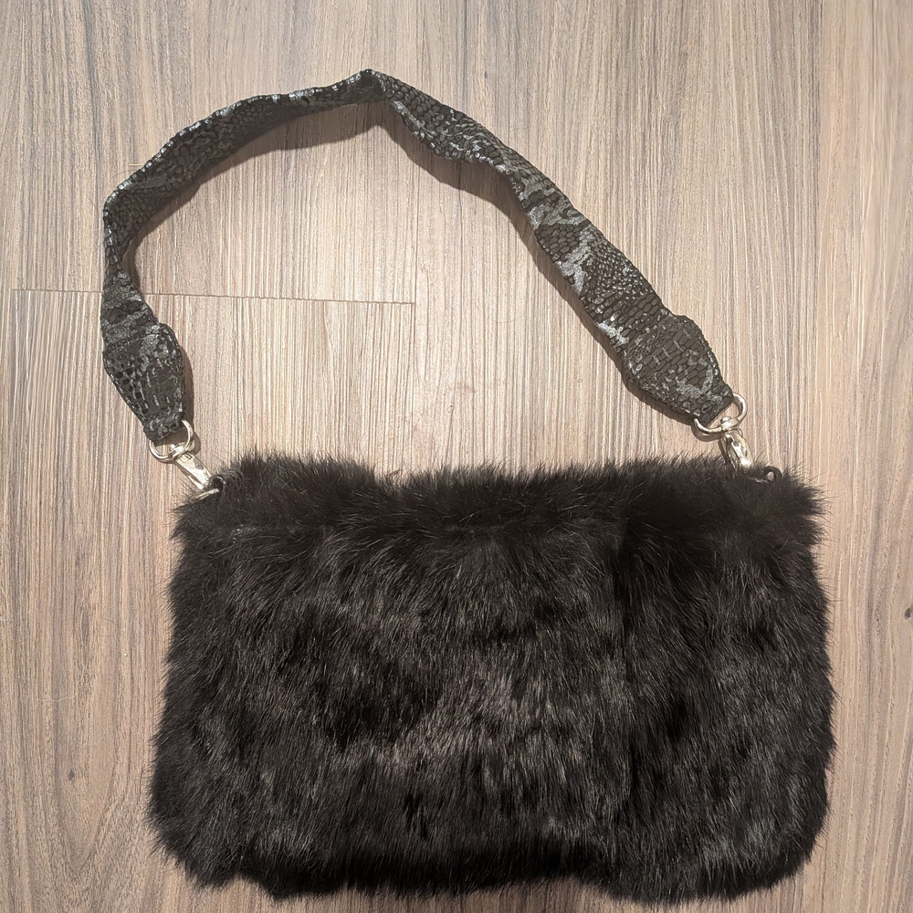 Besso Fur Shoulder Bag
